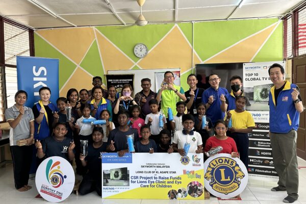 Free eye health screening