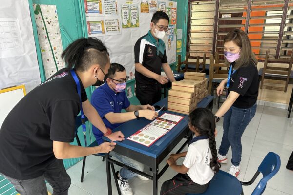Free eye health screening 2